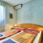 3 Bedroom Gorgeous In Buje * Buje