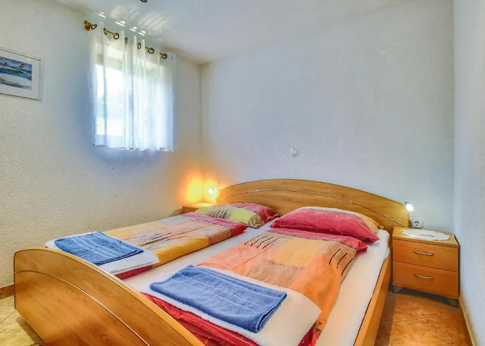 3 Bedroom Gorgeous In Buje Σπίτι διακοπών